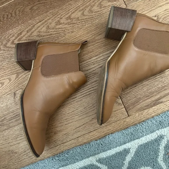 Everlane boots - Picture 3 of 8